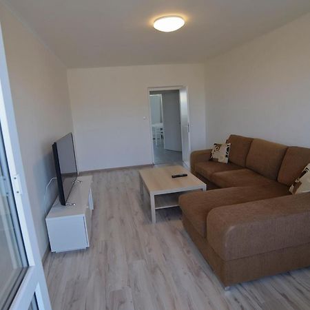 Apartman Karviná Apartment Bagian luar foto