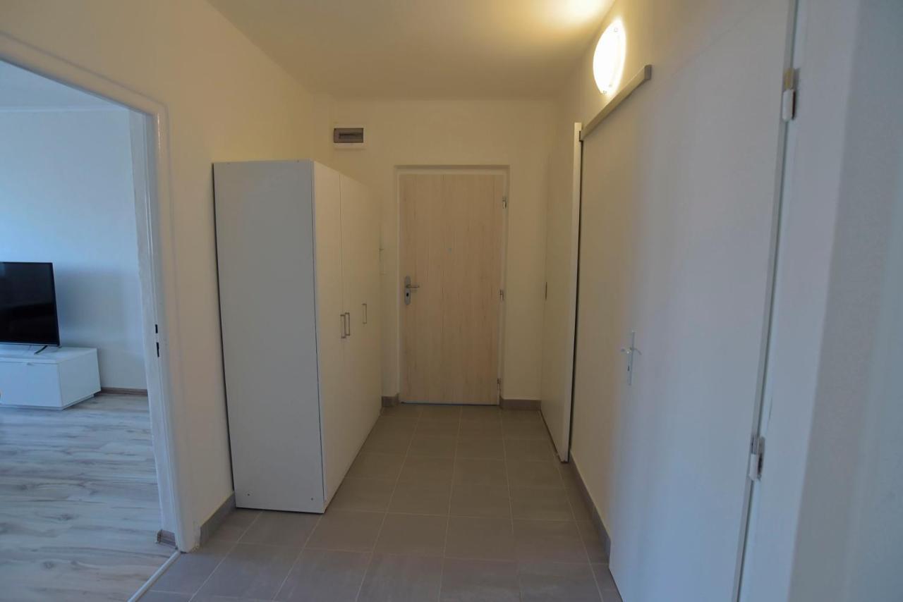 Apartman Karviná Apartment Bagian luar foto