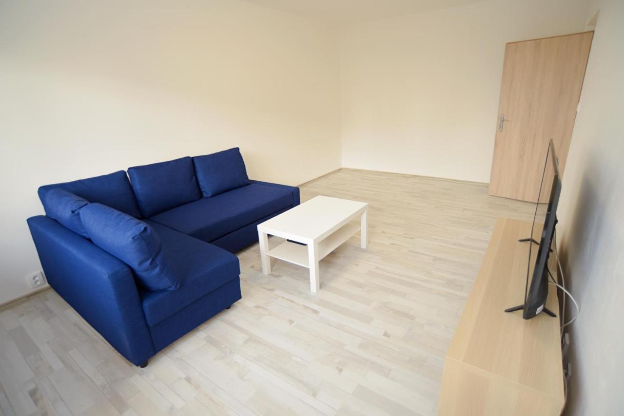 Apartman Karviná Apartment Bagian luar foto