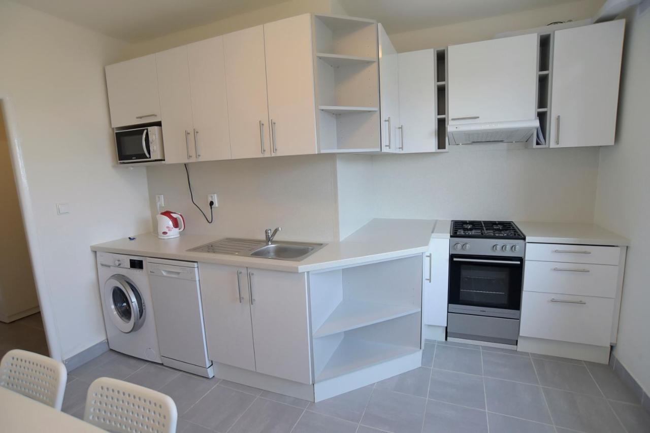 Apartman Karviná Apartment Bagian luar foto