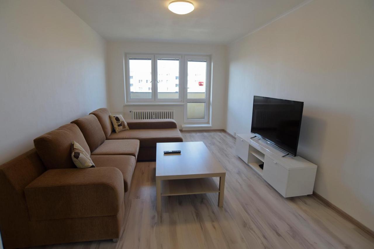 Apartman Karviná Apartment Bagian luar foto